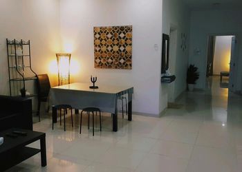 استراحة بجلسة خارجية ومسبح