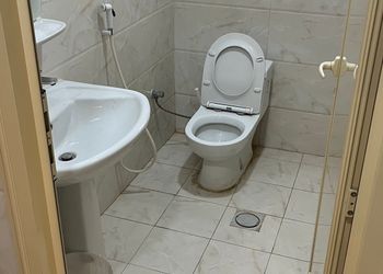 شقة بغرفة معيشة وغرفة نوم 