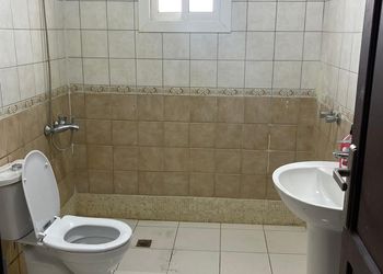 استديو هادئ بدخول ذاتي 