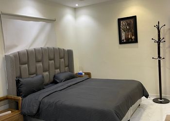 استديو بدخول ذاتي وسرير ماستر