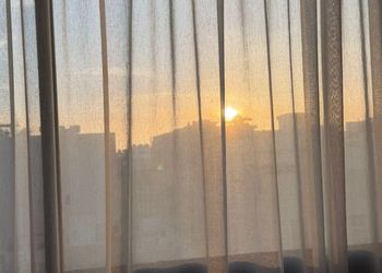 استديو بسرير ماستر وجلسة جانبية 