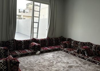 شقة بغرفتين نوم وسرير ماستر