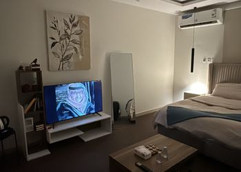 استديو بسرير ماستر ودخول ذاتي