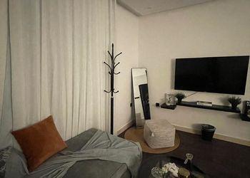 استديو بدخول ذاتي وسرير مريح 