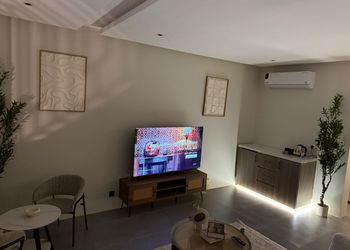 استديو هادئ بسرير ماستر 