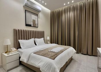 استراحة بمجلس وجلسة خارجية 