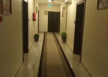 استديو هادئ بسرير ماستر 