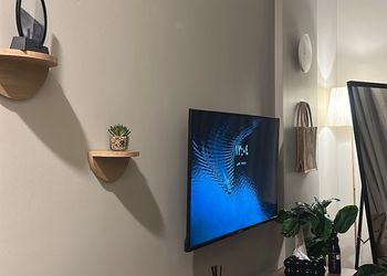 استديو بسرير ماستر وأثاث مريح 