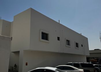 استديو بسرير ماستر وجلسة جانبية