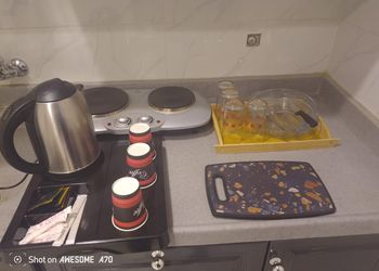 شقة بغرفتين نوم وصالة 