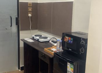 استديو بسرير ماستر