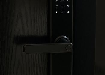 استديو بتصميم أنيق ودخول ذاتي