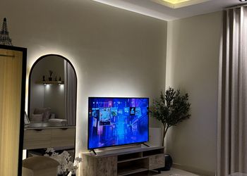 استديو بتصميم أنيق ودخول ذاتي