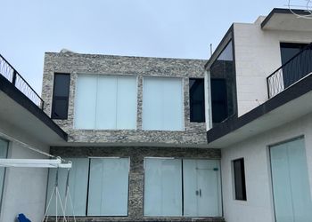 شاليه فندقي بمسبح وألعاب مائية 