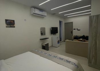 استديو بدخول ذاتي وتصميم هادئ 