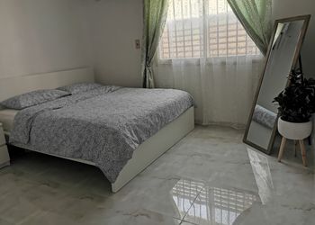 شقة بغرفة نوم وغرفة جلوس