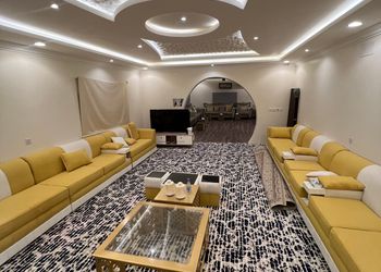 استراحة بمجالس واسعة وغرفة نوم 