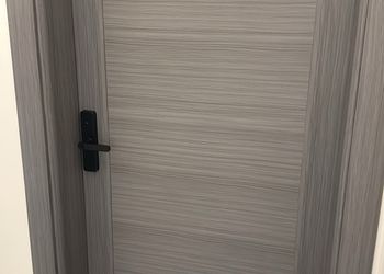 استديو بدخول ذاتي وسرير مريح 