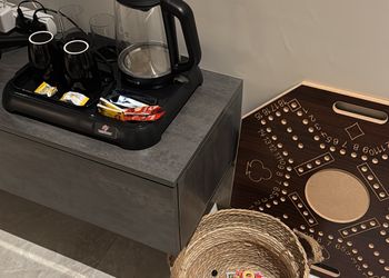 استديو هادئ بسرير ماستر 