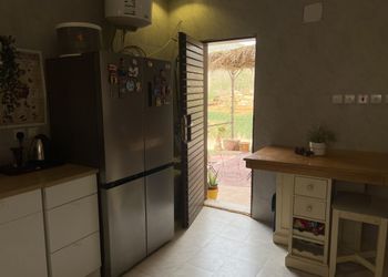 استراحة بجلسة خارجية و مسبح