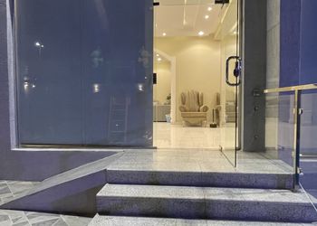 شاليه بجلسة خارجية وألعاب اطفال