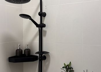 استديو هادئ بسرير ماستر 