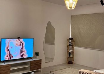 استديو بسرير ماستر