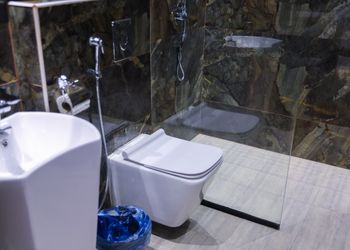 فيلا بمسبح خارجي وأجواء ممتعة 