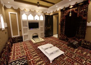شاليه بمسطح اخضر
