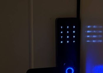 استديو بسرير ماستر ودخول ذاتي