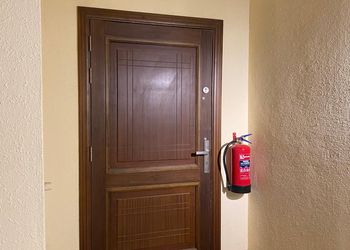 استديو غرفة نوم و بلكونة