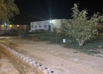 استراحة بمجلس وجلسة خارجيه