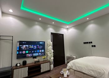 استديو بسرير ماستر