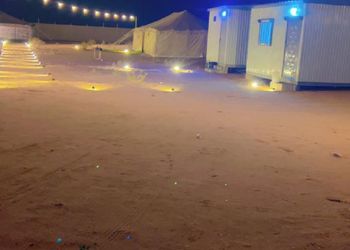 مخيم ببيت شعر وأجواء ممتعة