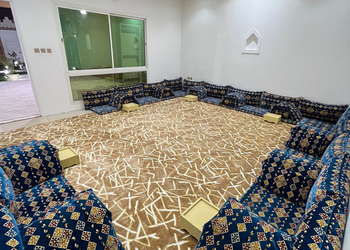 استراحة بمسطح اخضر