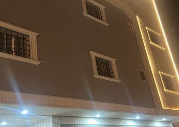 استديو بسرير ماستر