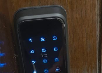 استديو بسرير ماستر