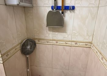 شقة بغرفة جلوس وغرفتين نوم 