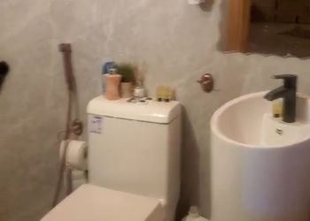 كوخ بمسبح خارجي وجلسة خارجية