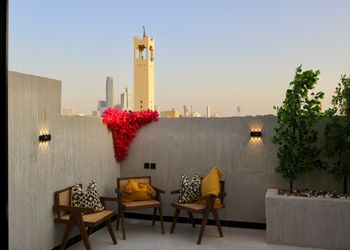 استديو بسرير ماستر وجلسة خارجية 