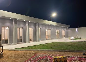شاليه بصاله ومسبح خارجي 