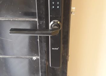 شقة بغرفة نوم وصالة مودرن 