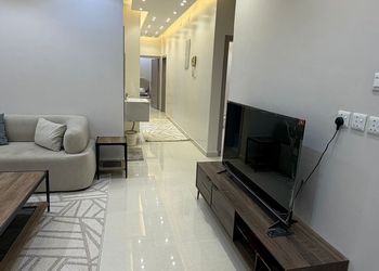 شقة أنيقة ثلاث غرف 