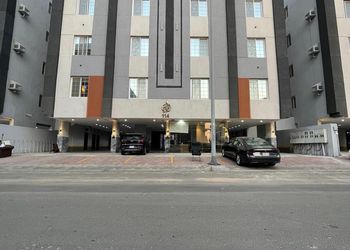 استديو مودرن بدخول ذاتي