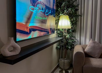 استديو هادئ بسرير ماستر 