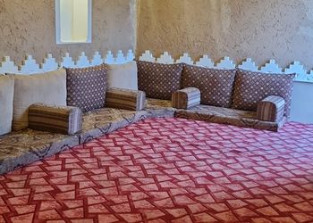 شاليه بألعاب مائية ومسبح