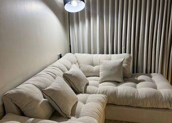 استديو بتصميم أنيق ودخول ذاتي 