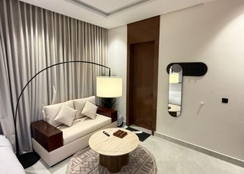 استديو بدخول ذاتي وتصميم هادئ 