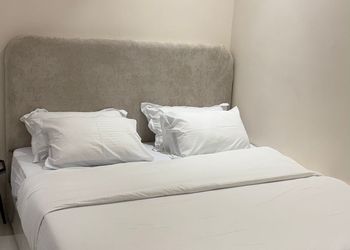 استديو هادئ بسرير ماستر 