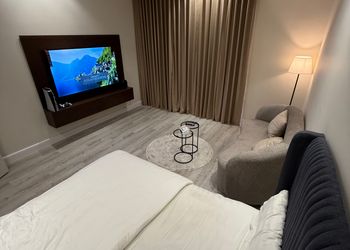 استديو هادئ بسرير ماستر 